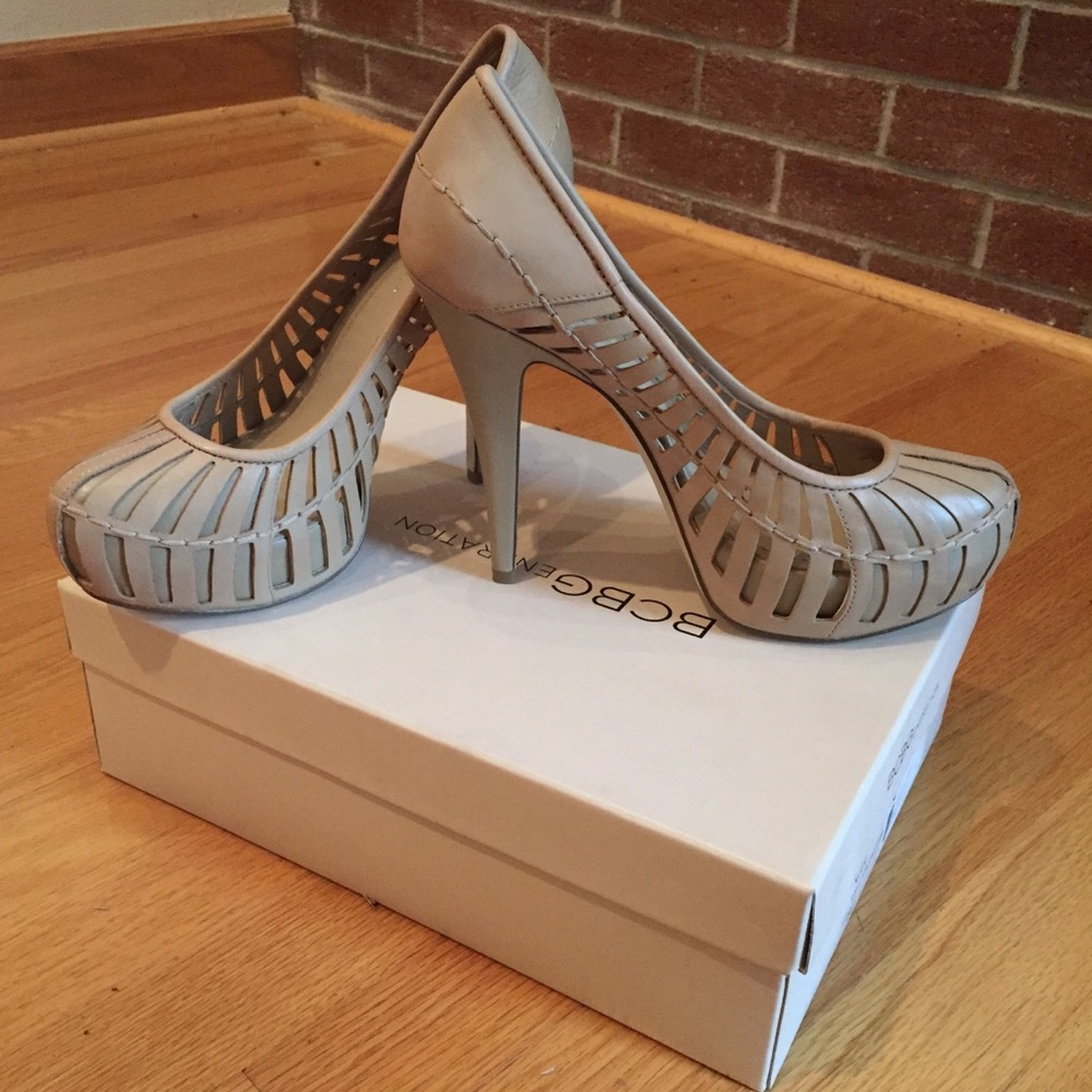 BCBGeneration, BG-Estrella High heel pumps nude